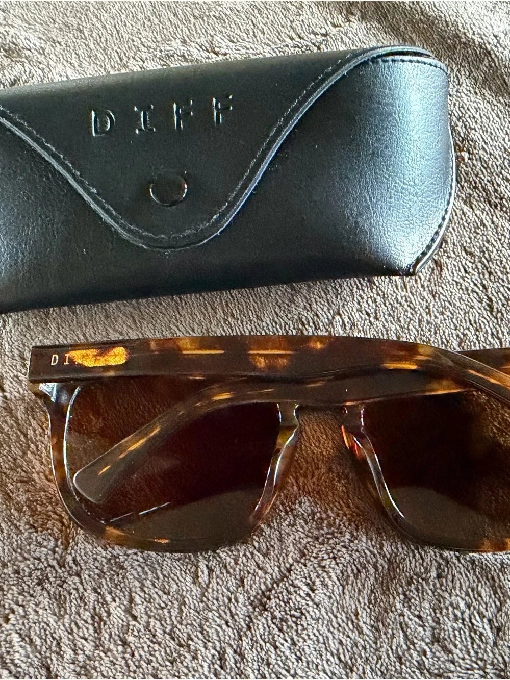 DIFF Eyewear ‘Jake’ Tortoise Sunglasses